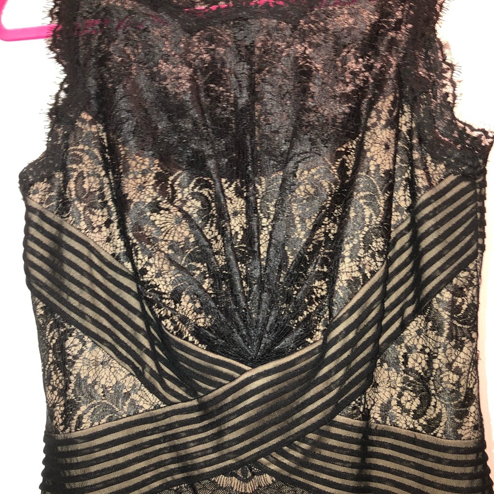 Dress - Picture 2 of 4